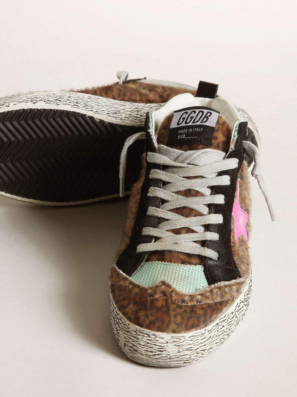 Golden Goose - Mid Star in leopard-print pony skin with fuchsia leather star in 