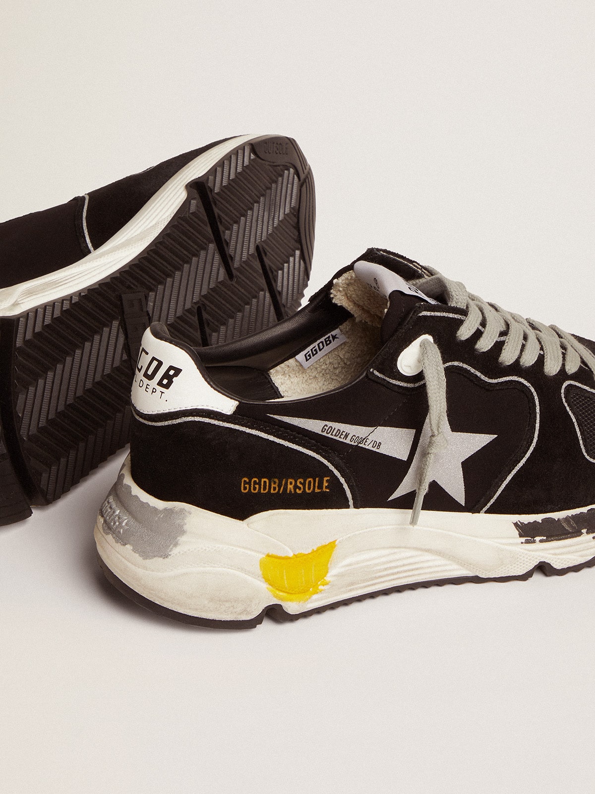 Golden Goose - Running Sole feminino preto com estrela prateada in 