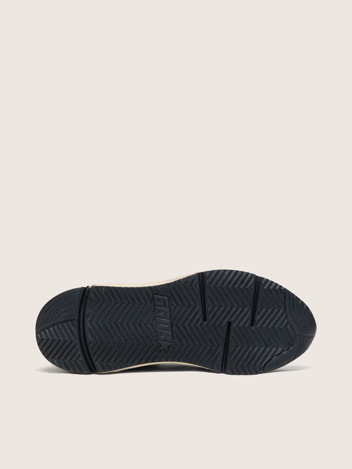 Golden Goose - Running Sole femme en cuir rose poudr&eacute; avec &eacute;toile argent&eacute;e in 