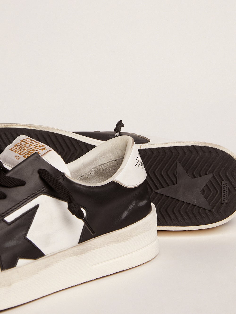 Golden Goose - Women's Stardan in white and black leather in 