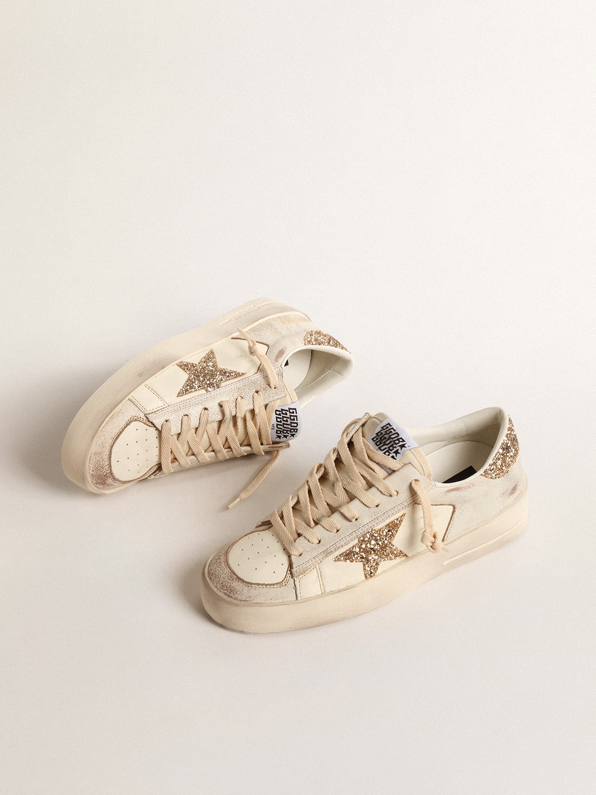 Golden Goose - Women’s Stardan in ecru nappa leather with gold glitter star and heel tab in 