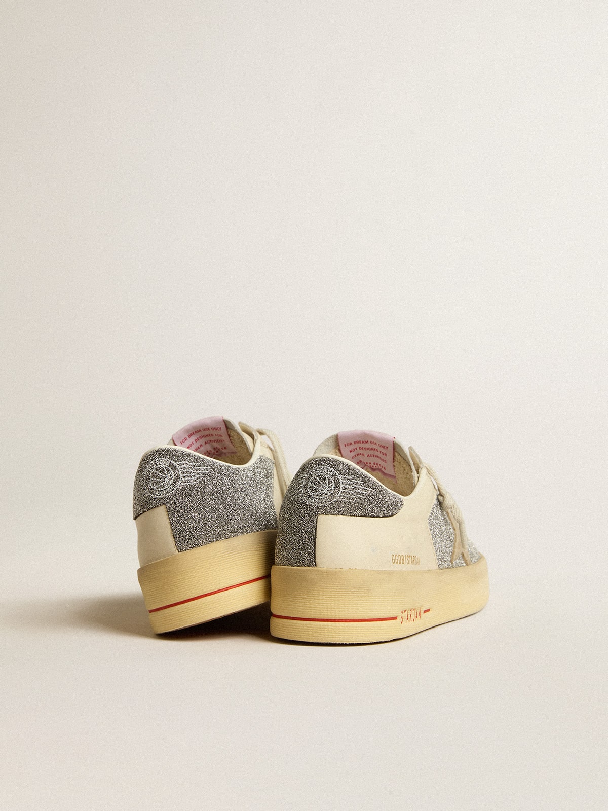 Golden Goose - Stardan Donna in suede con stella sabbia e inserti in cristalli Swarovski argento in 