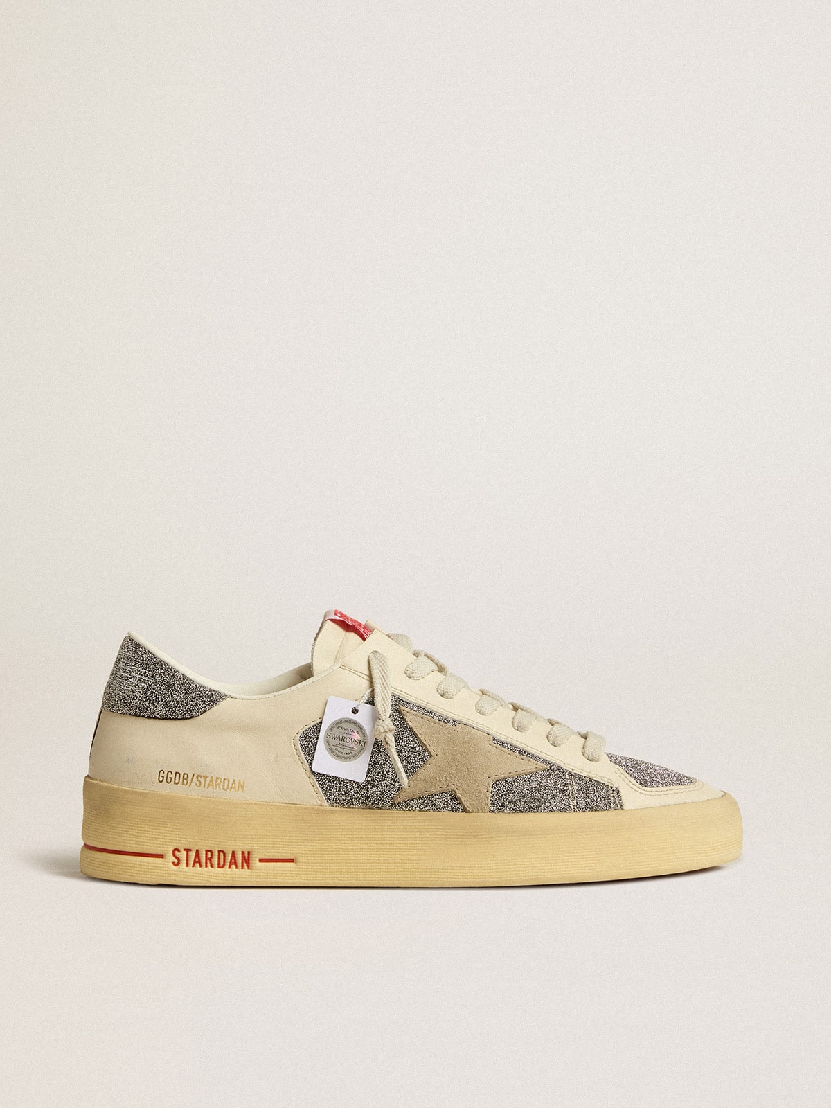 Golden Goose - Stardan Donna in suede con stella sabbia e inserti in cristalli Swarovski argento in 