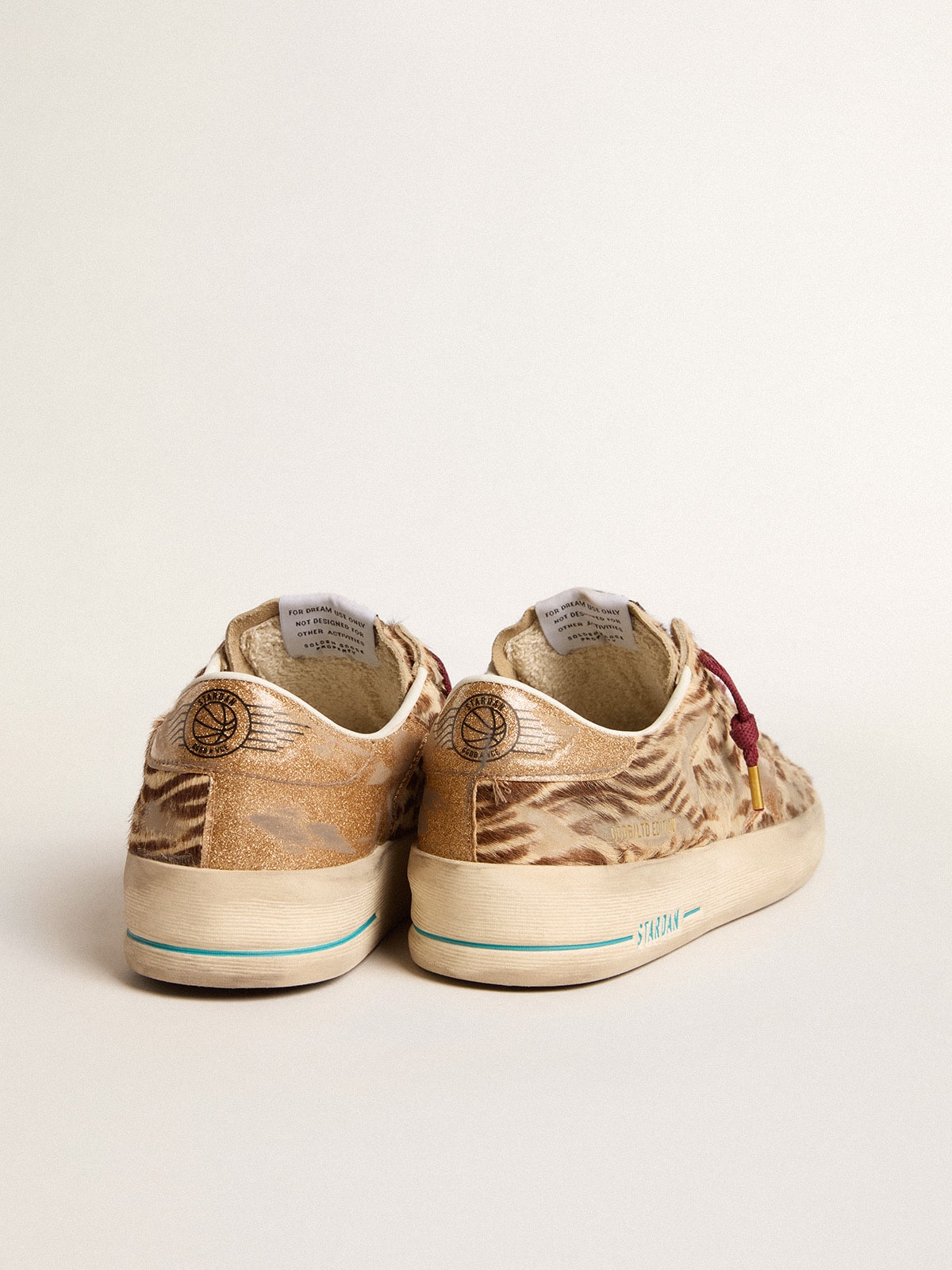 Golden Goose - Stardan Donna LTD in cavallino animalier con stella in glitter oro in 