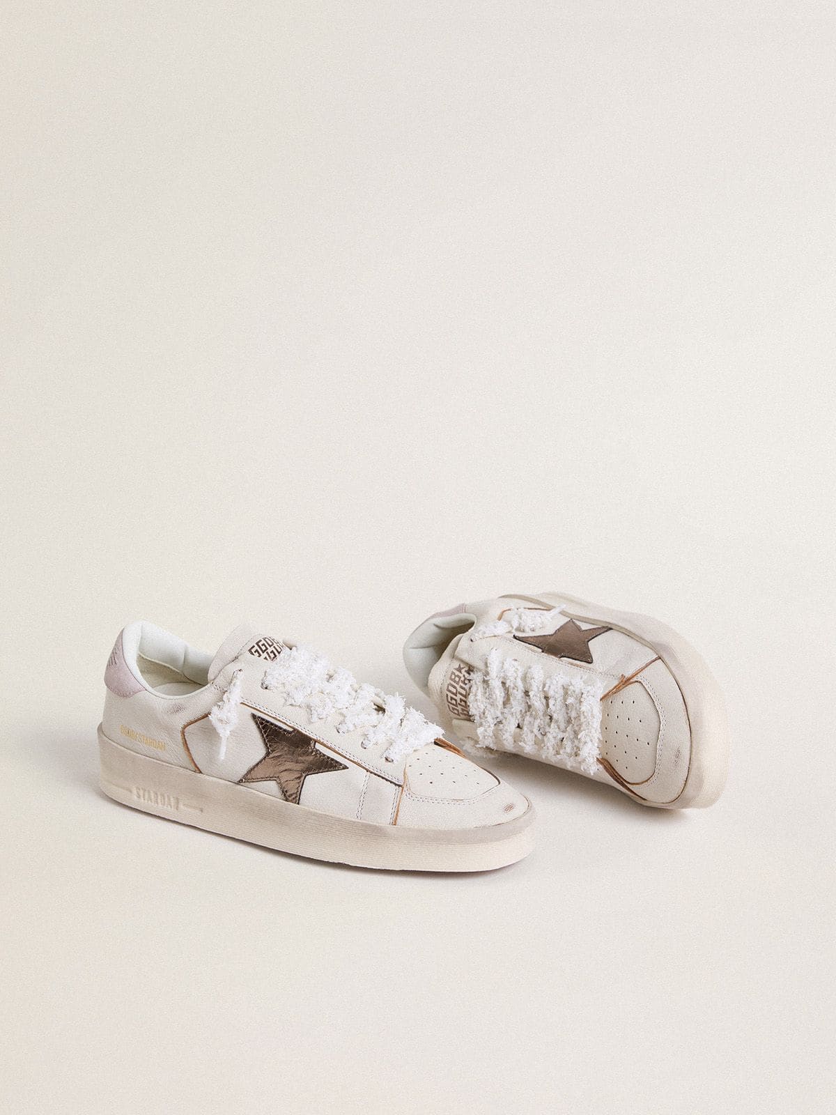 Stardan in nappa leather with metallic silver leather star