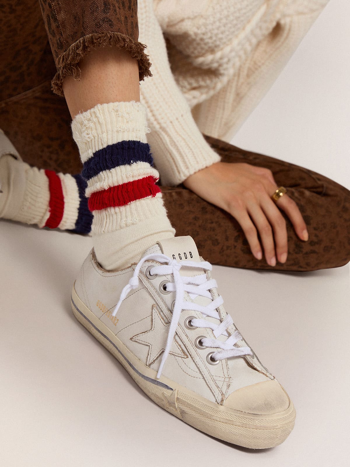 Golden Goose - V-Star femme en cuir effet vintage in 