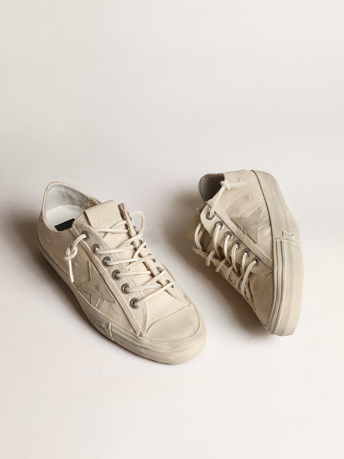 Golden goose v star 2 sneakers sale