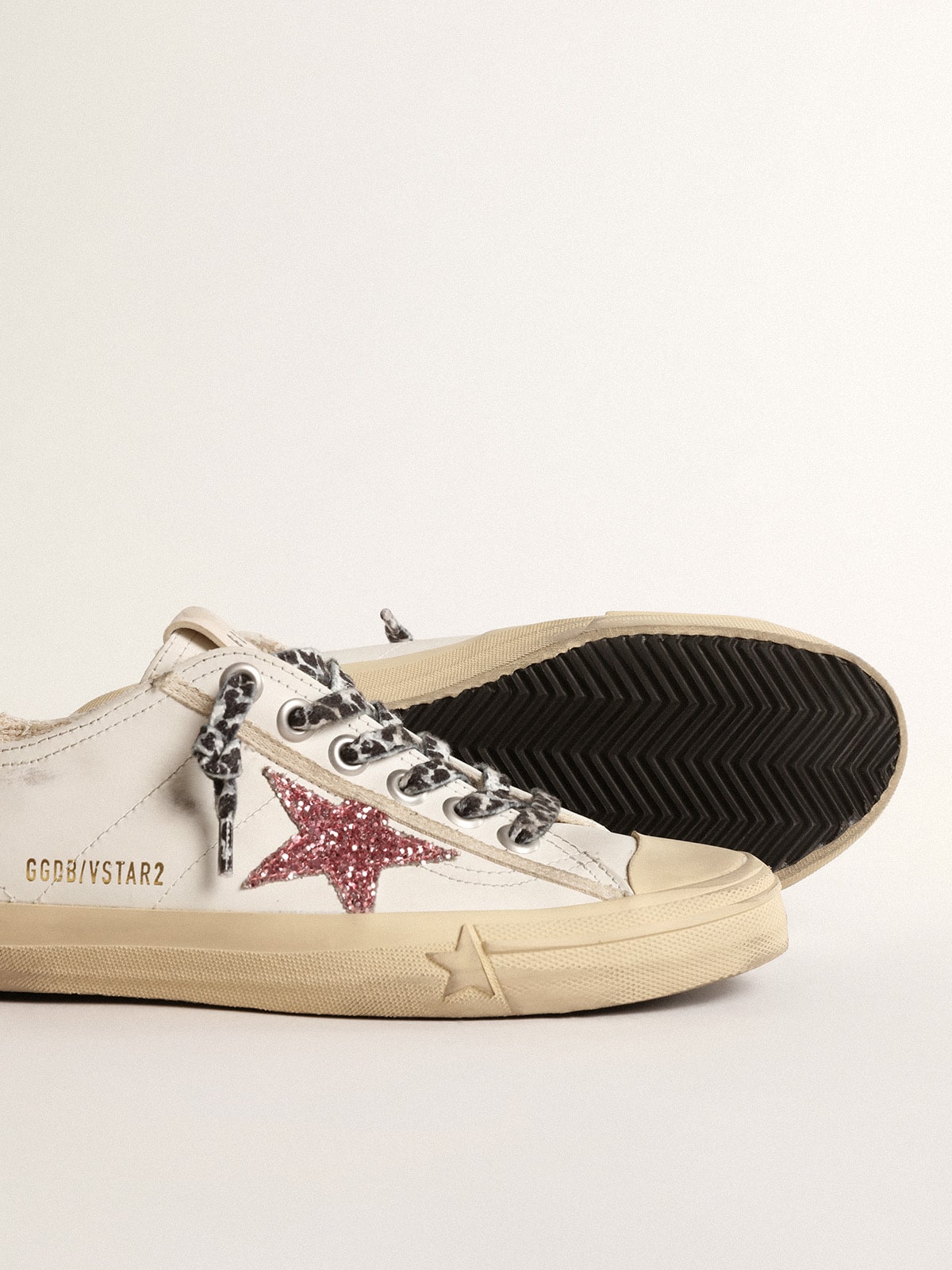 Golden Goose - V-Star with pink glitter star and metallic leather heel tab in 