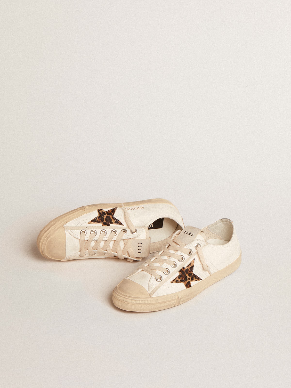 Golden Goose - V-Star LTD in nappa with pony skin star and silver heel tab in 