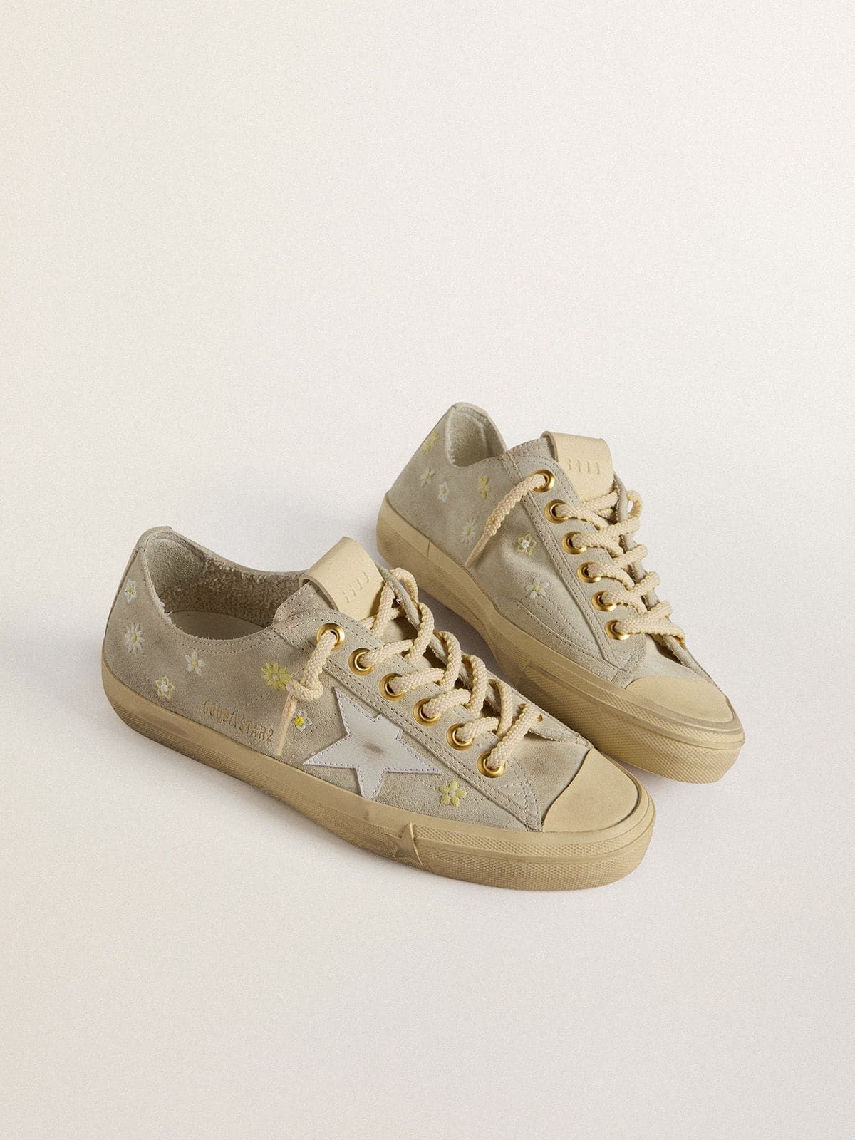 ★Golden Goose★Vスター スニーカー ゴールド メタリック Women's V-Star Sneakers