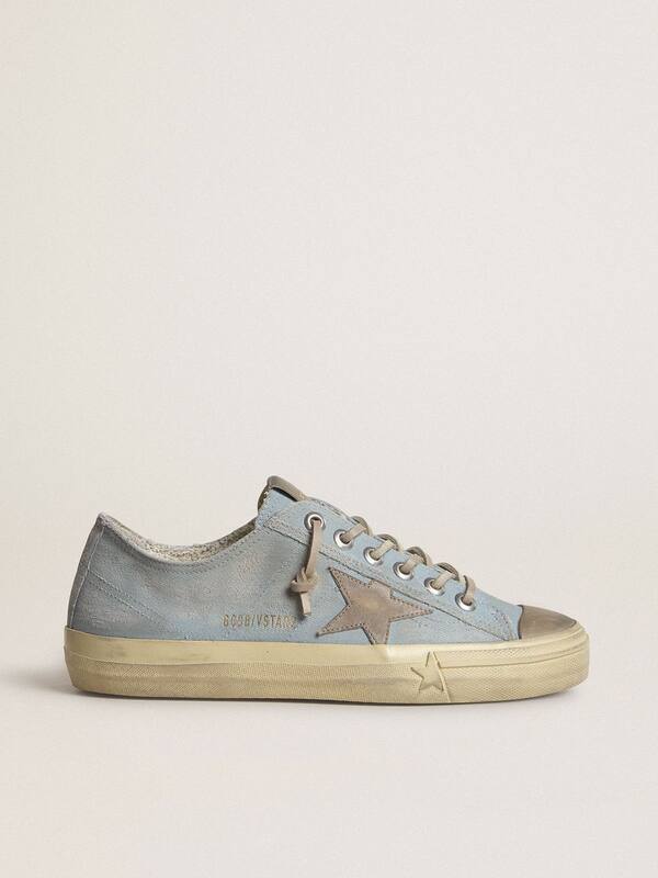 Golden Goose - Women's V-Star in light blue canvas with dove-gray leather star in 