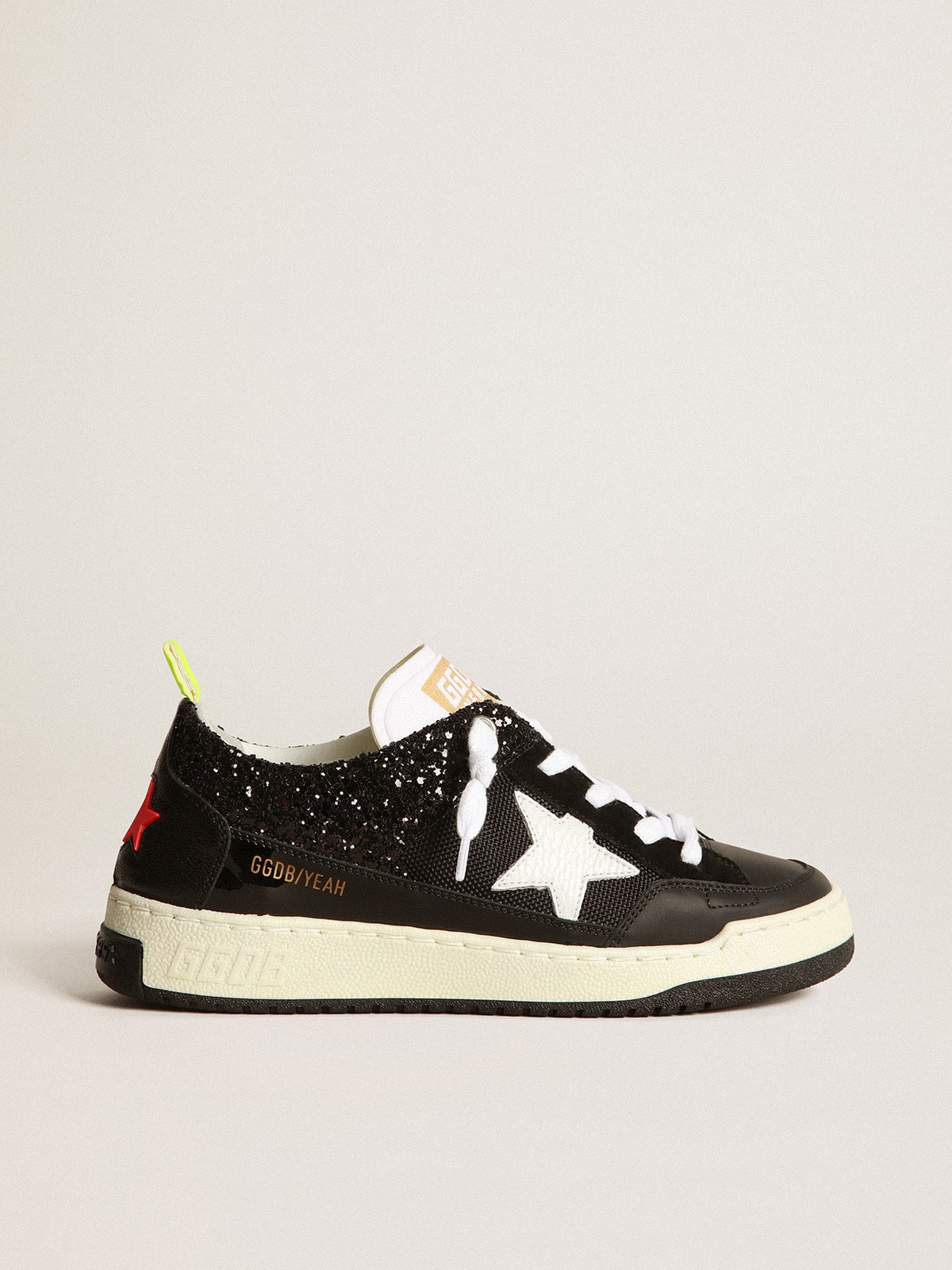 Golden Goose - Black Yeah sneakers with white star in 