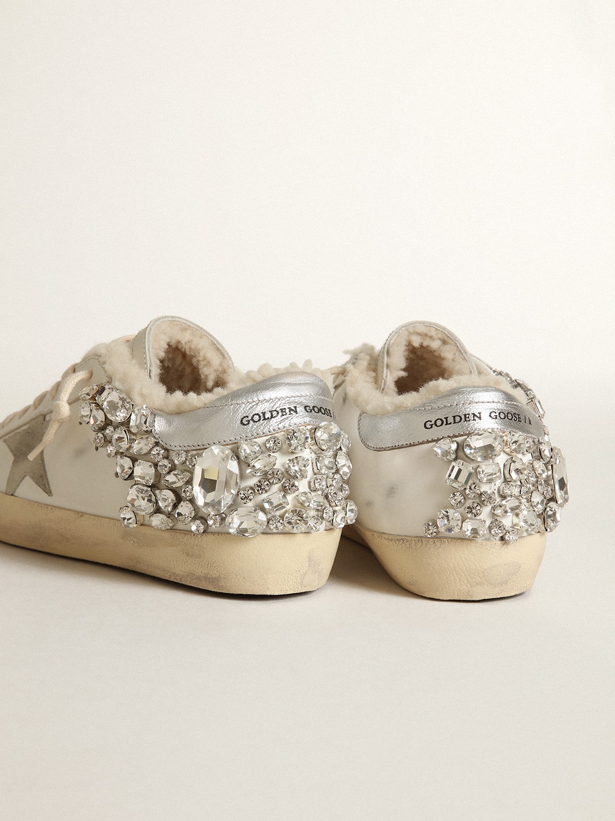 Golden Goose - Super-Star Damen mit Shearlingfutter und applizierten Swarovski-Kristallen in 