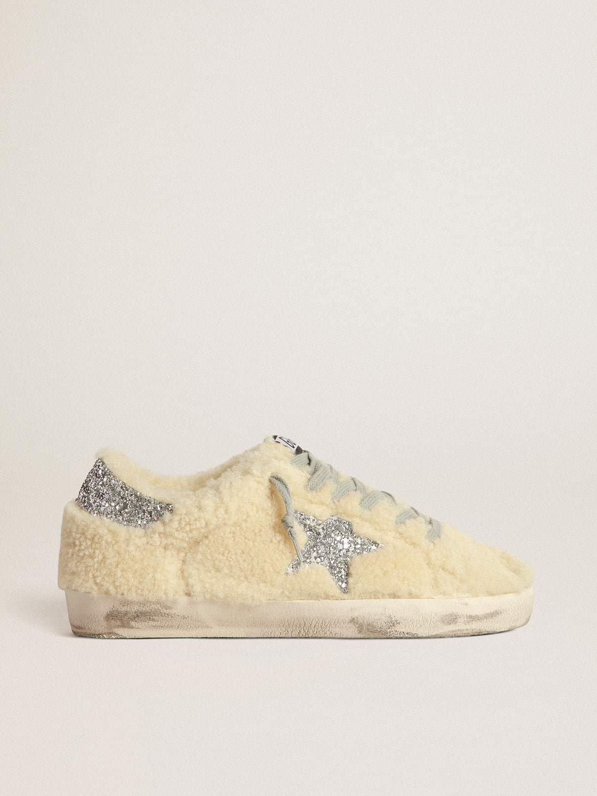 Golden Goose - Tênis Super-Star em shearling com estrela de glitter in 