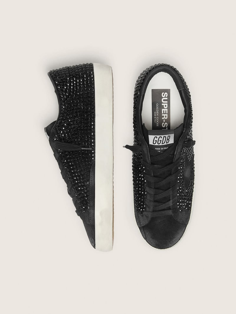 Golden Goose - Super-Star aus schwarzem Rauleder mit Swarovski-Kristallen und schwarzem Raulederstern in 