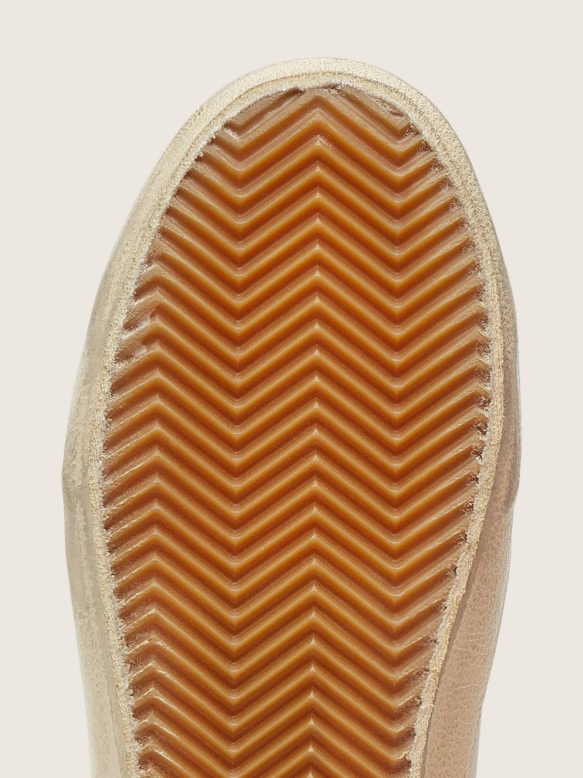 Golden Goose - Super-Star LTD de mujer de piel blanca con estrella laminada bronce in 
