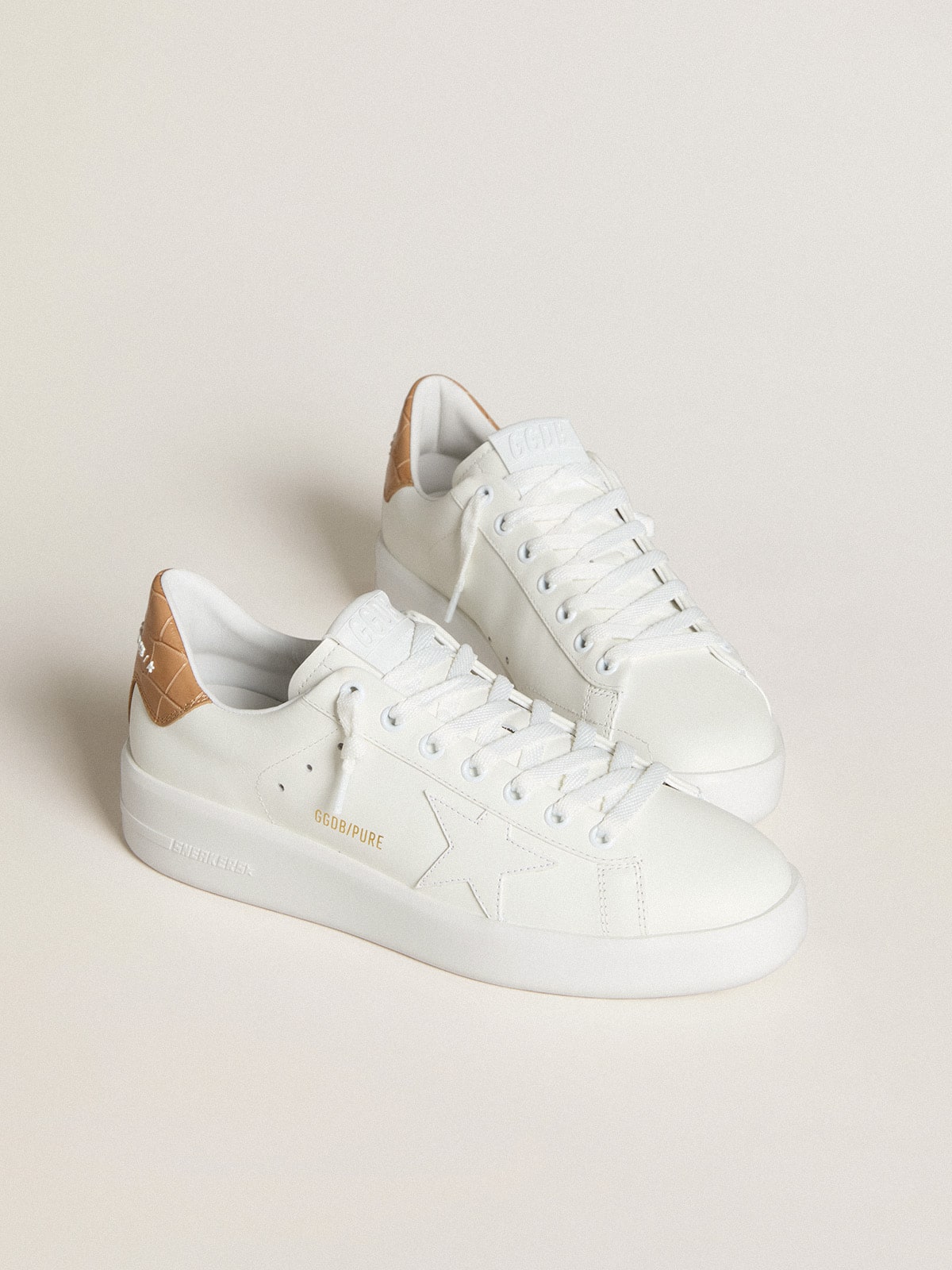Golden Goose - Purestar pour femme avec étoile en cuir et contrefort en cuir à imprimé croco in 