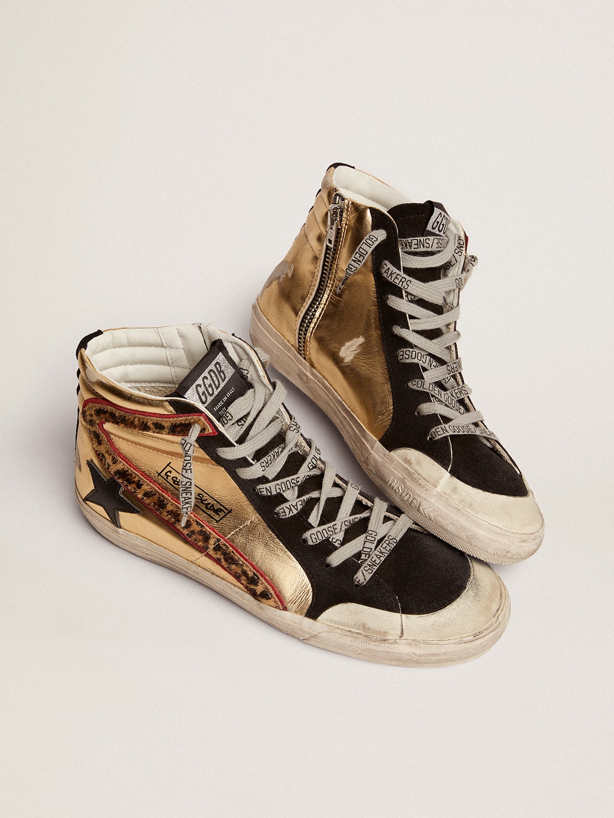 Golden Goose - Women's Slide in gold leather with black leather star in 