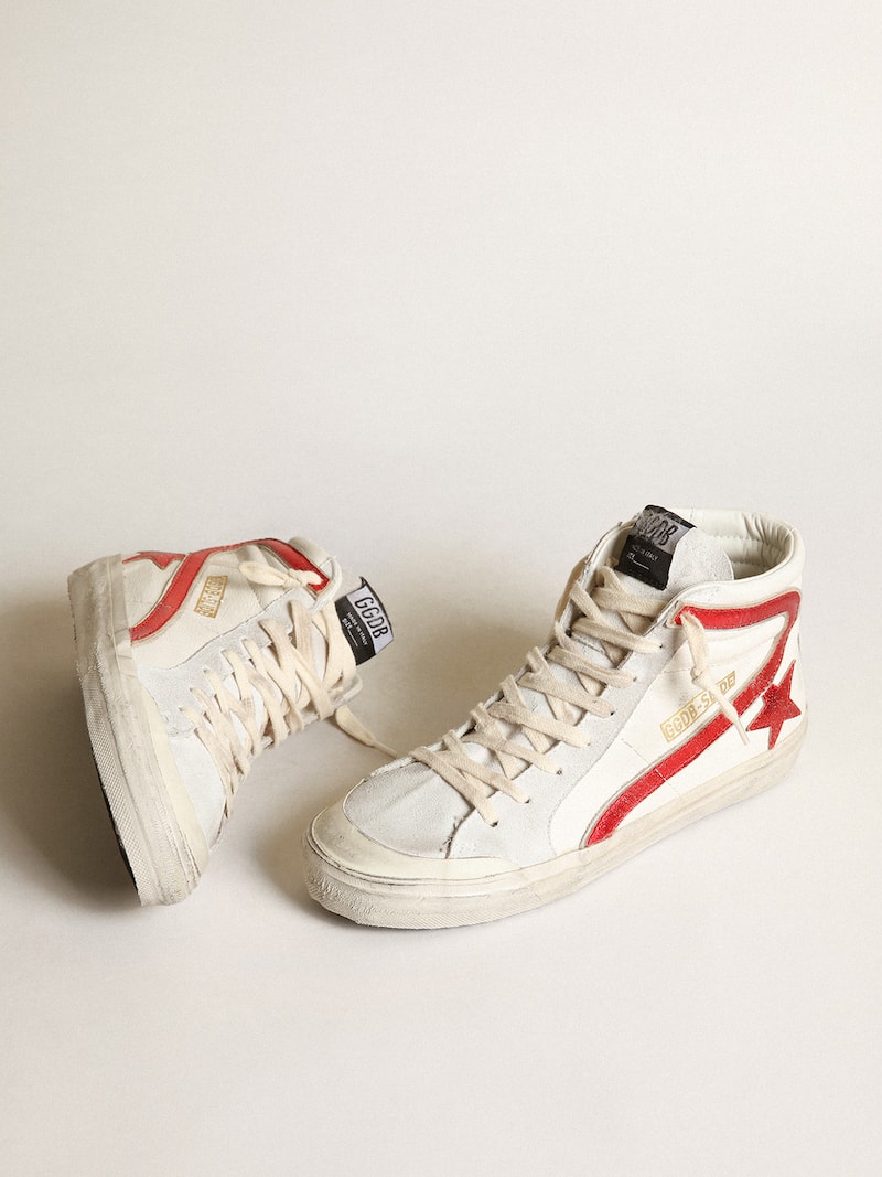 Golden Goose - Slide con estrella y detalle de &laquo;coma&raquo; de piel laminada roja in 