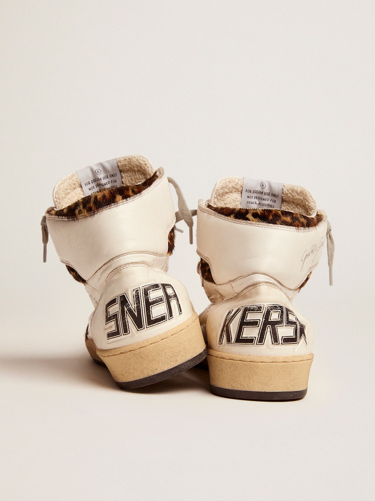 Golden Goose - Sky-Star para mujer con firma en el tobillo e inserciones estampado de leopardo in 