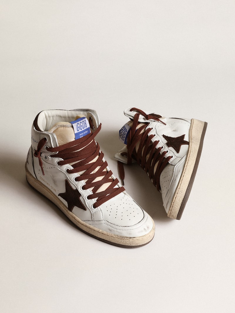Golden Goose - Women&rsquo;s Sky-Star in white nappa leather with chocolate suede star in 