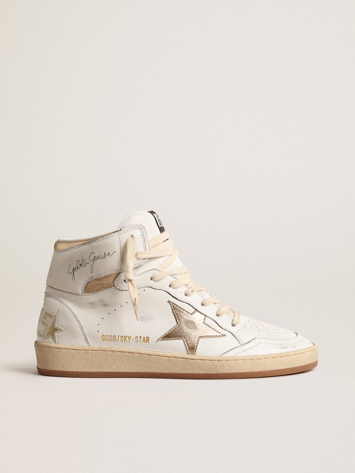 Golden Goose Sky Star in White Nappa with Star and Laminated Leather Talloncino Gold, Woman, Size: 37