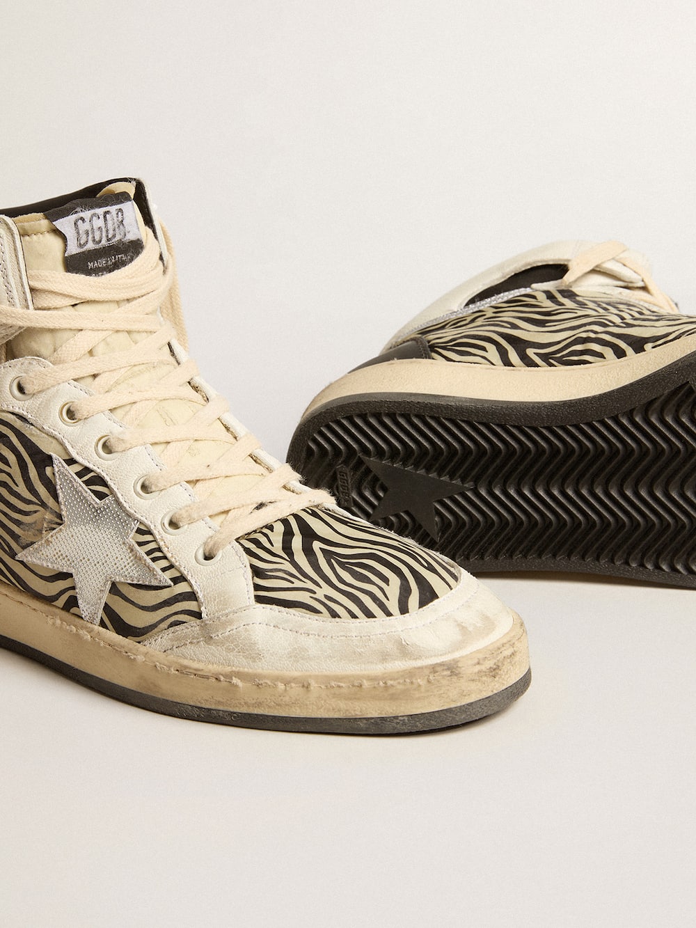 Golden Goose - Women’s Sky-Star LAB in zebra nappa with textured silver leather star in 