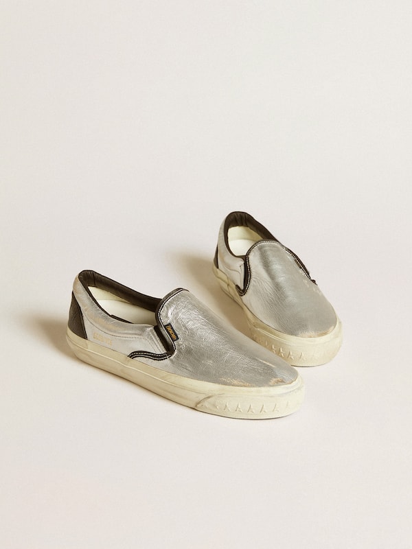 Golden Goose - Women's VCE Penstar in metallic silver leather with black leather heel tab in 