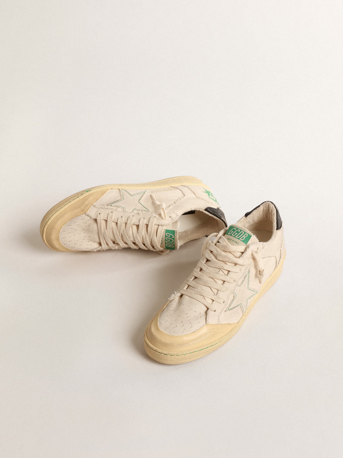 Golden Goose - Ball Star LTD with vanilla canvas star and leather heel tab in 