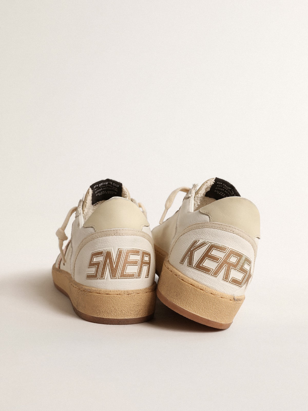 Golden Goose - Ball Star LTD de lona y napa con estrella de piel laminada color bronce in 