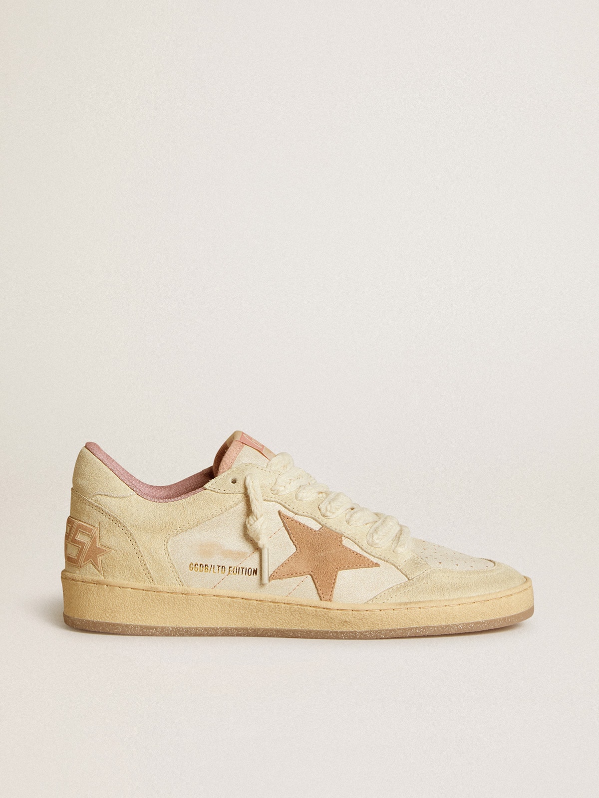 Golden Goose - Ball Star LTD de piel y ante con estrella y refuerzo del talón de ante in 