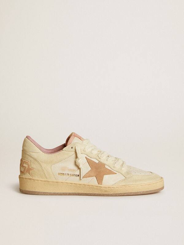 Golden Goose - Ball Star LTD in leather and suede with suede star and heel tab in 