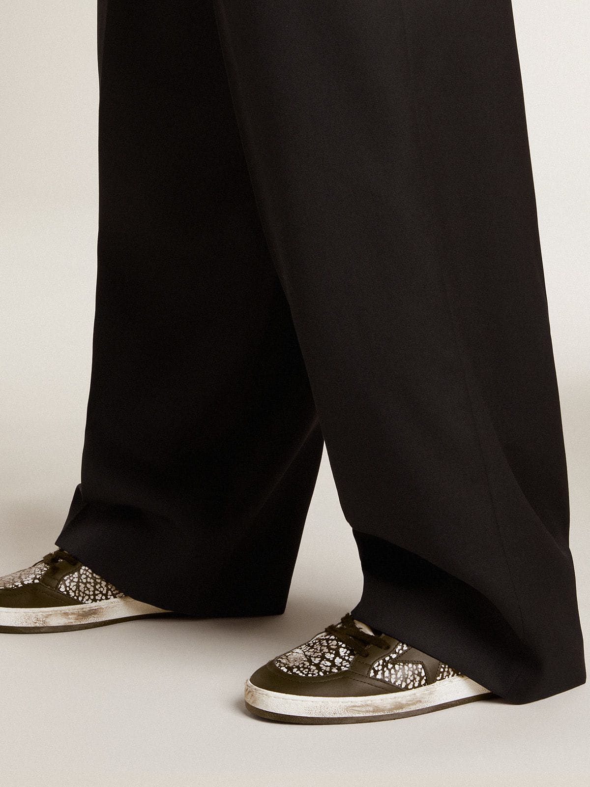 Women's Ball Star in elephant-print leather with black