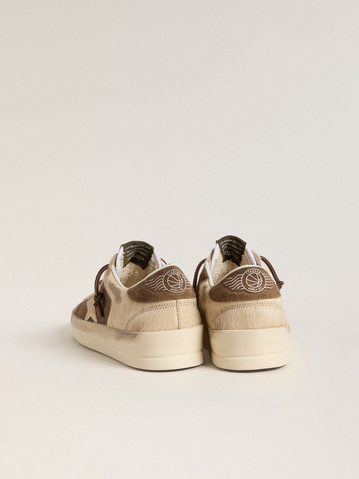 Golden Goose - Stardan de Mujer de ante verde militar y piel efecto potro beige con estrella de ante beige in