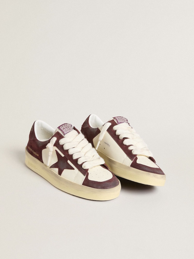 Golden Goose - Stardan Donna in nappa bianca con stella e talloncino in suede bordeaux in 