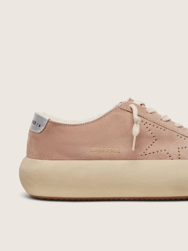 Golden Goose - Women’s Space-Star in old rose suede with shearling lining in 