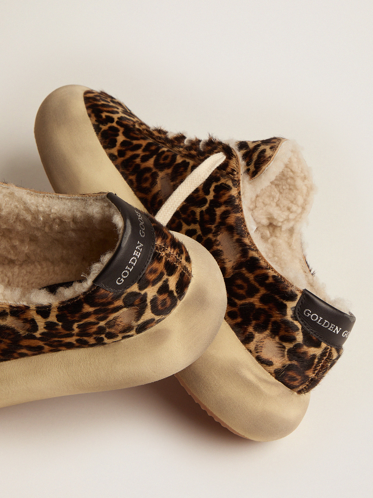 Golden Goose - Scarpe Space-Star Donna in cavallino animalier e fodera in shearling in