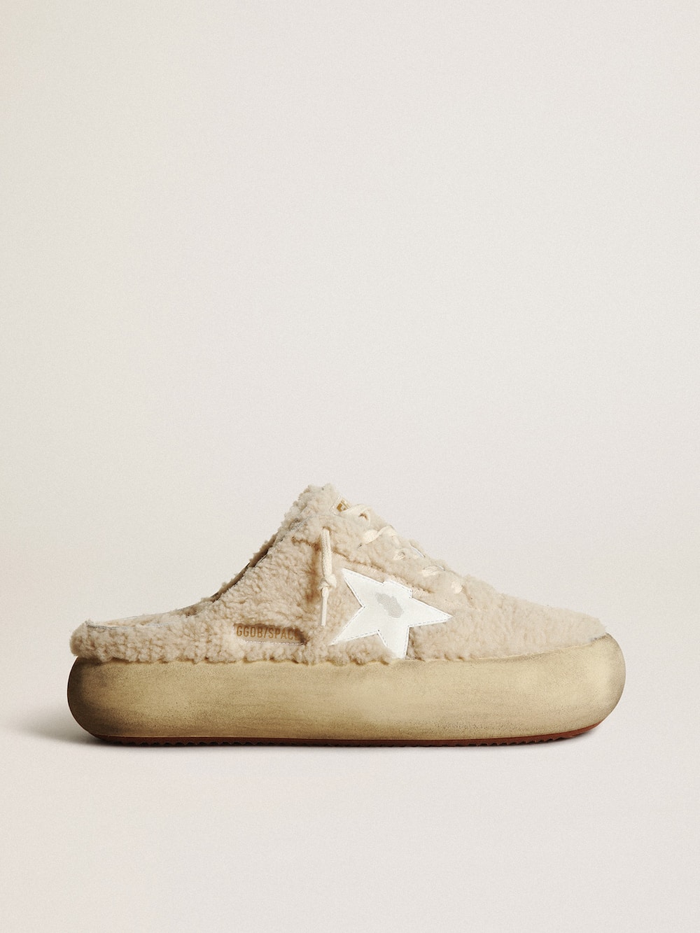 Golden Goose - Women’s Space-Star Sabots in beige shearling with white leather star in 