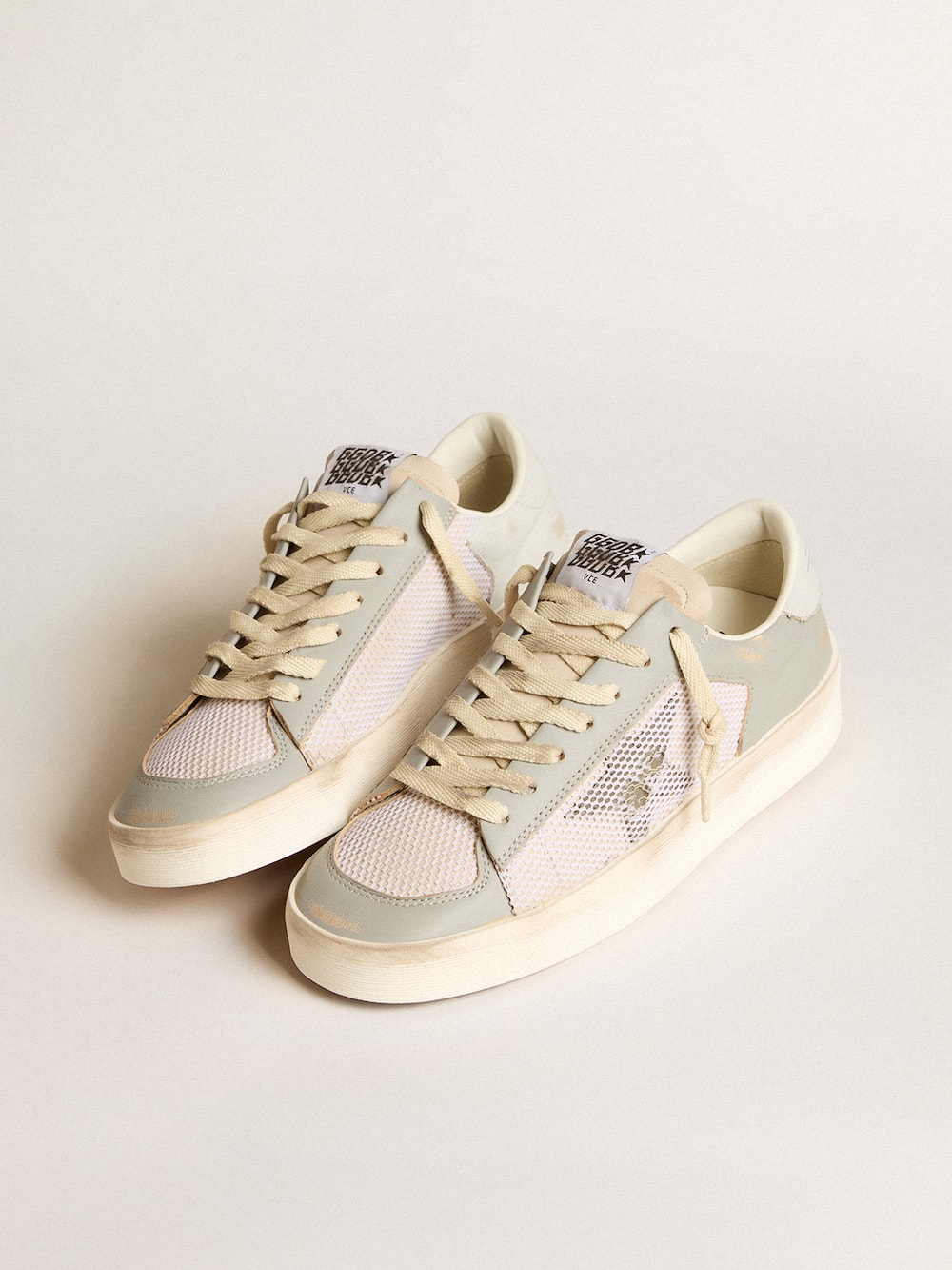 Golden Goose - Stardan in gray nappa leather and white mesh with gray leather star in 