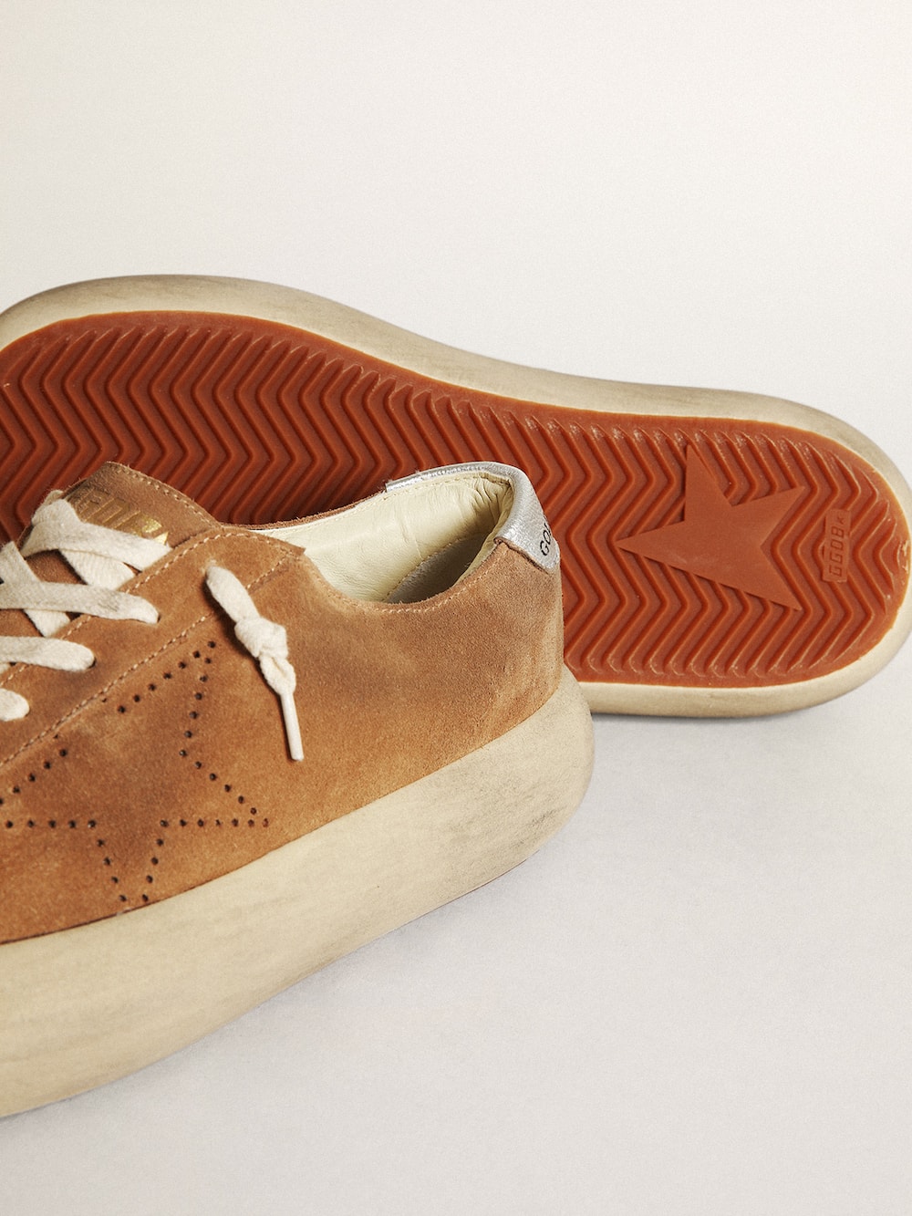 Golden Goose - Women's Space-Star in tobacco-colored suede with perforated star in 