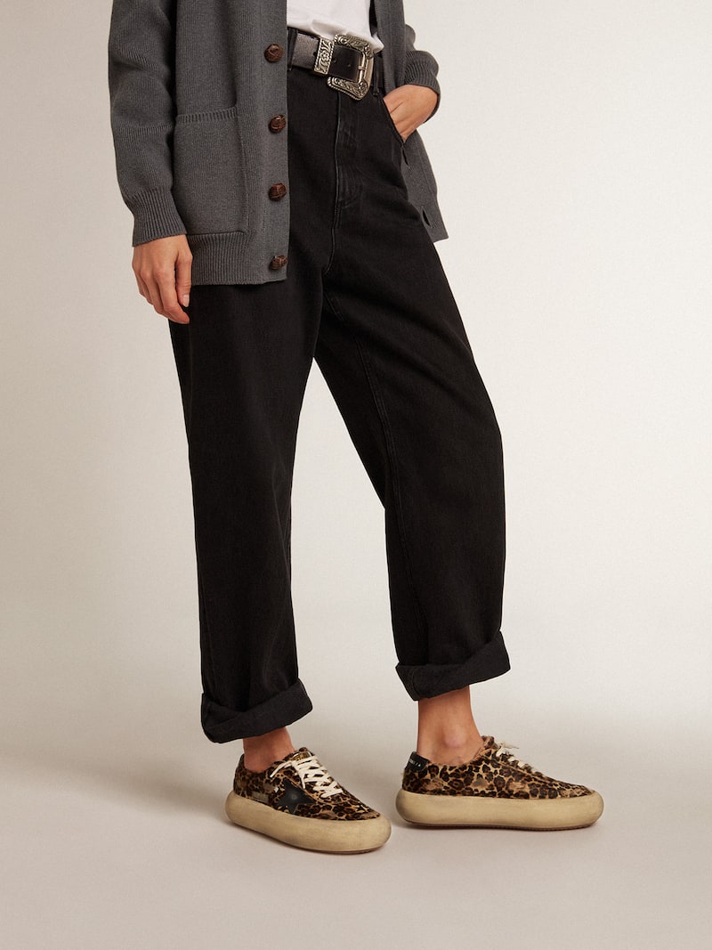 Golden Goose - Space-Star Donna in cavallino leo con stella e talloncino neri in 