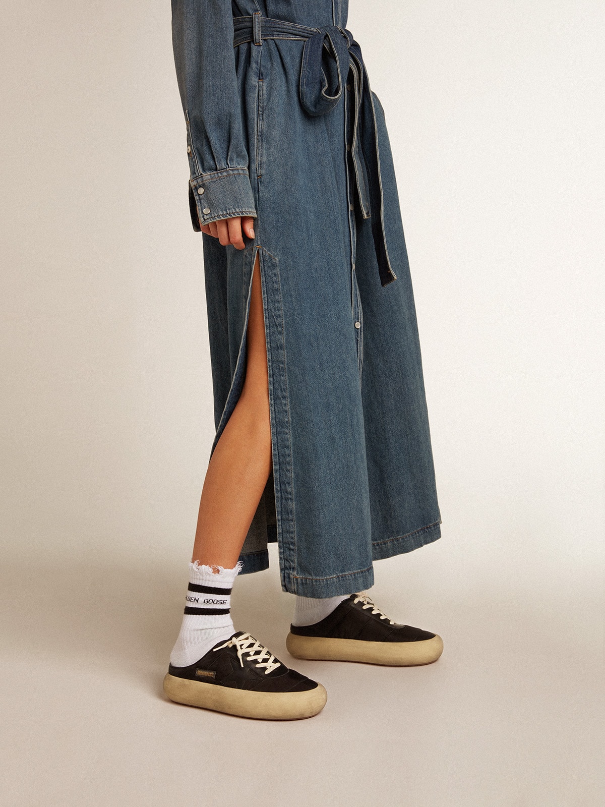Golden Goose - Sabot Space-Star aus schwarzem Nylon mit schwarzem Lederstern in 