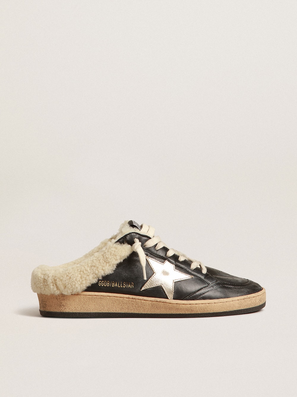 Golden Goose - Ball Star Sabots in nappa with platinum star and shearling lining in 