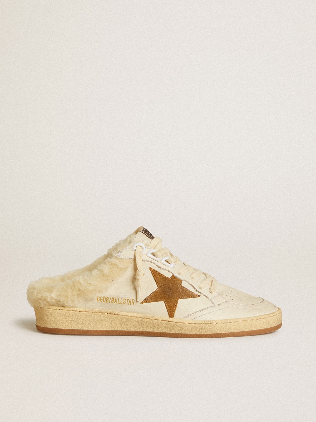 Ball Star Sabots in leather with suede star and beige shearling lining | Golden  Goose