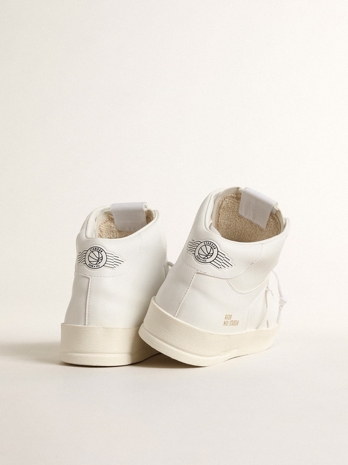 Golden Goose - Mid-Stardan Feminino com base vegetal e estrela e talão brancos in 