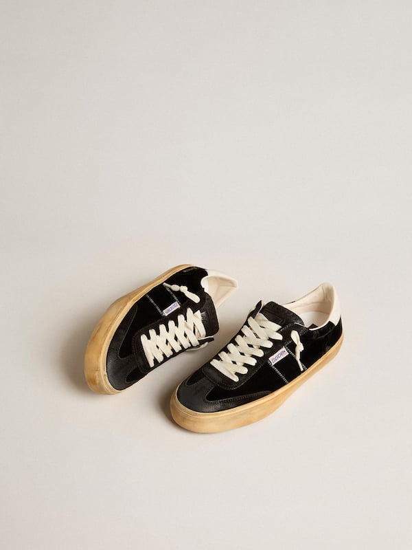 Golden Goose - Soul Star in black velvet with white leather heel tab in 