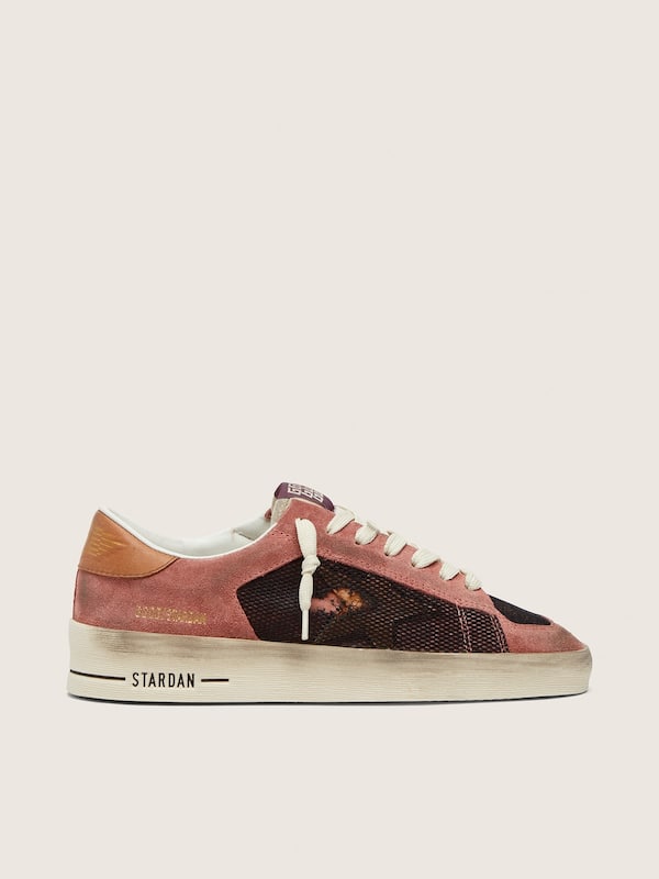 Golden Goose - Stardan de mujer de ante rosa con estrella beige in 