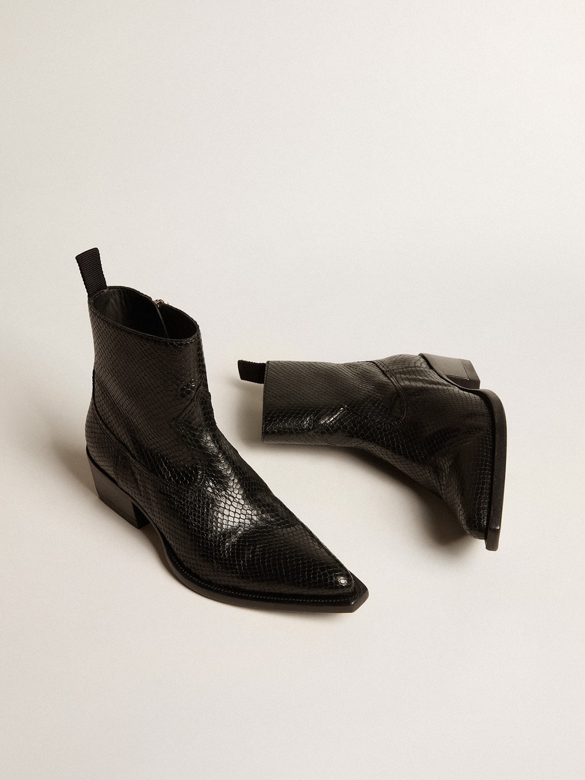 Golden goose black boots best sale