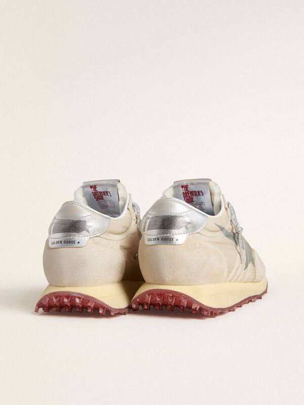 Golden Goose - Women’s Marathon with beige nylon upper and gray star in 