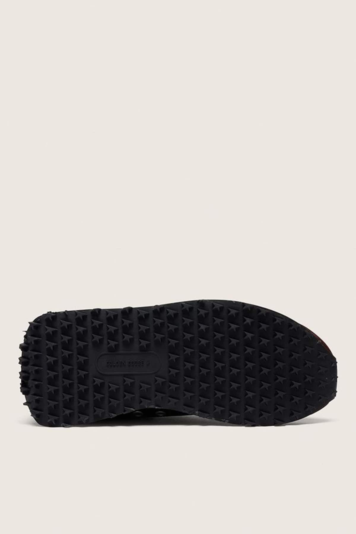 Golden Goose - Marathon Damen mit Satinschaft in Braun und platinfarbenem Lederstern in 